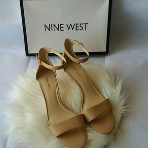 Nine west